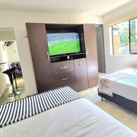 New Cozy Apartment In The Poblado, San Lucas Medellín Dış mekan fotoğraf