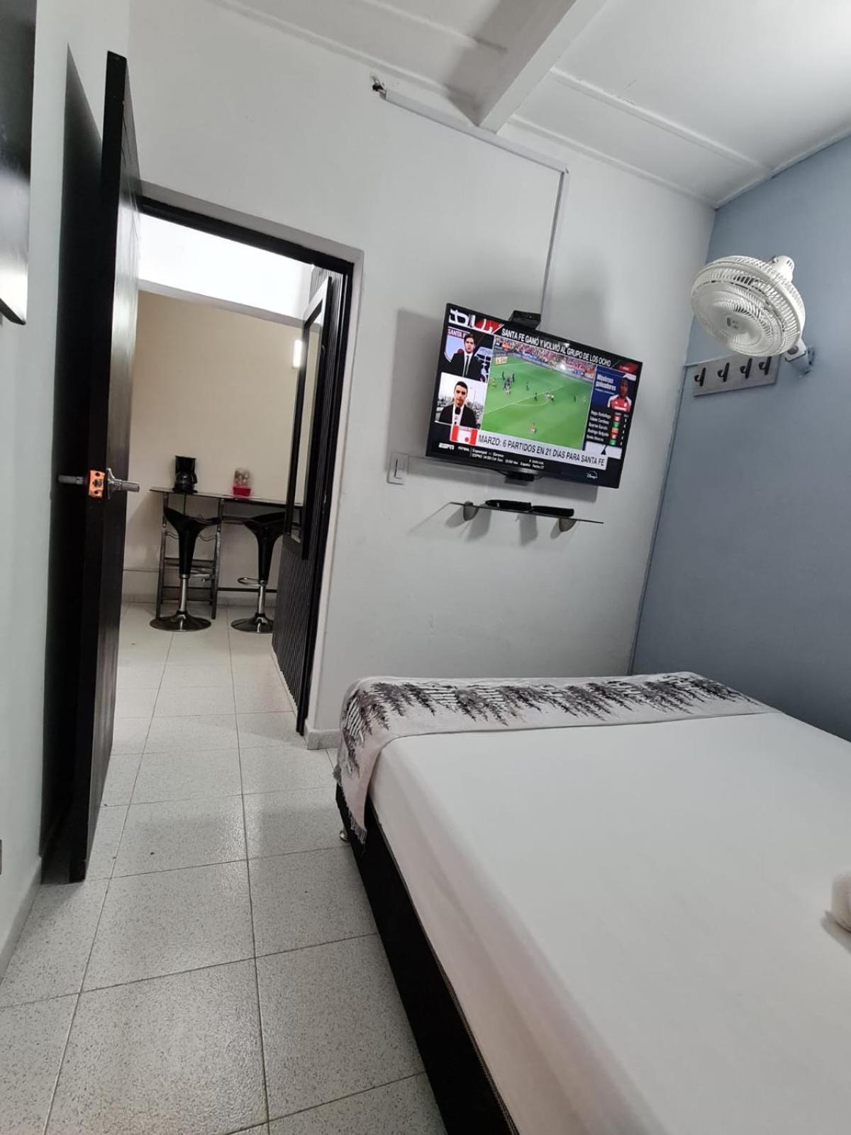 New Cozy Apartment In The Poblado, San Lucas Medellín Dış mekan fotoğraf
