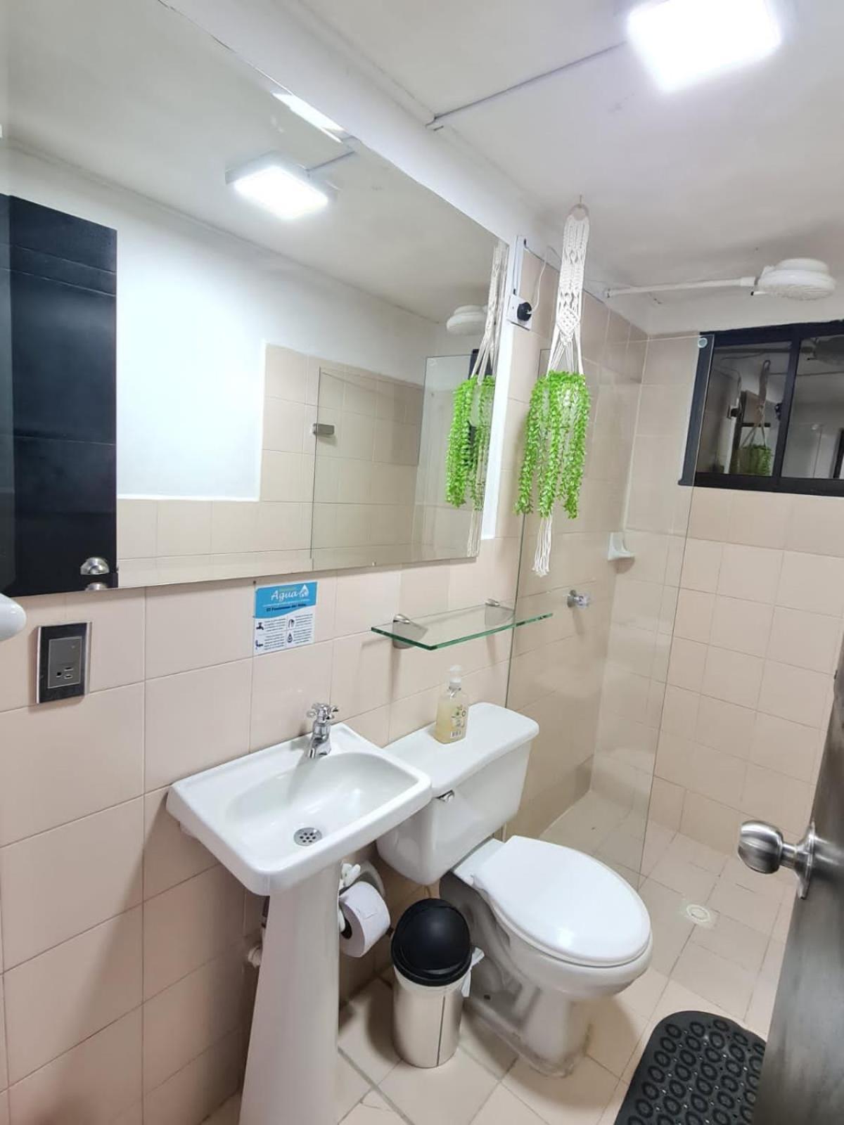 New Cozy Apartment In The Poblado, San Lucas Medellín Dış mekan fotoğraf