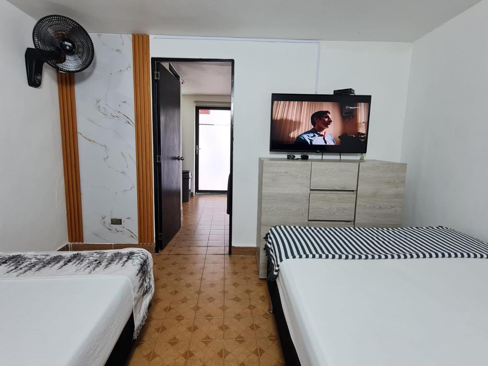 New Cozy Apartment In The Poblado, San Lucas Medellín Dış mekan fotoğraf