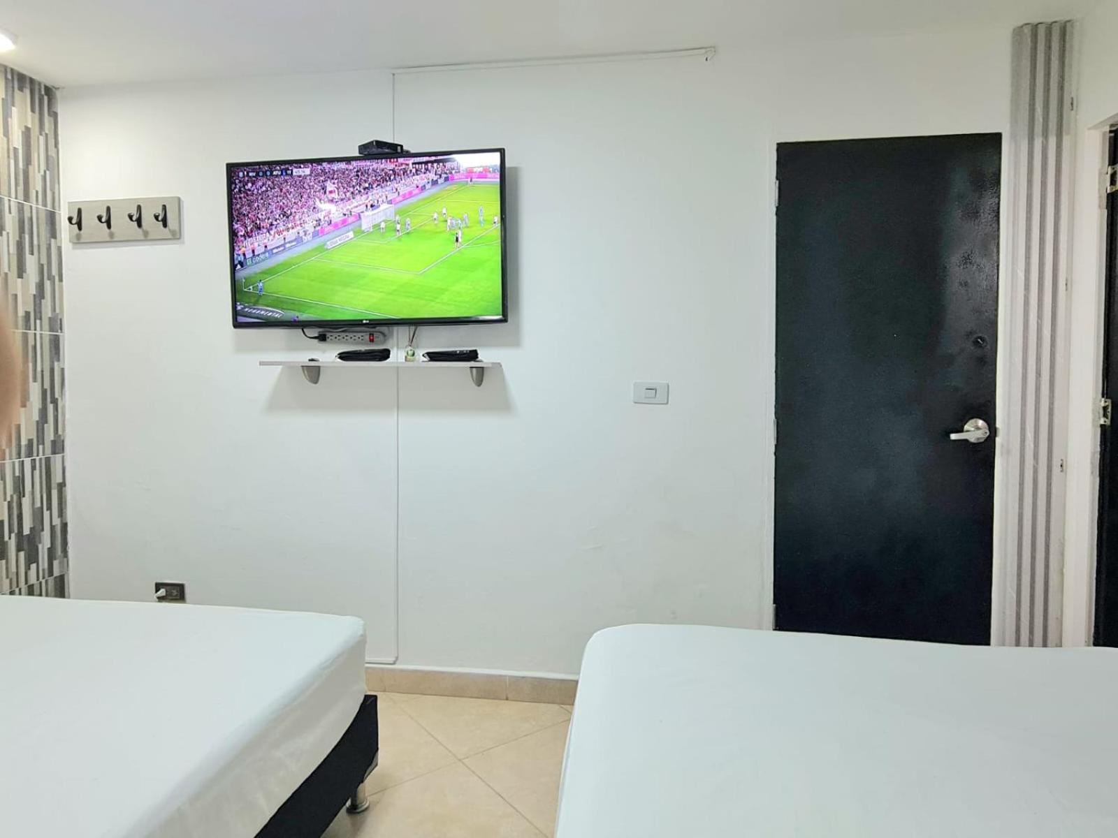 New Cozy Apartment In The Poblado, San Lucas Medellín Dış mekan fotoğraf