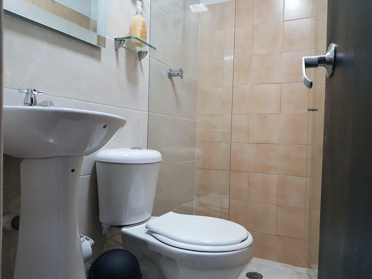 New Cozy Apartment In The Poblado, San Lucas Medellín Dış mekan fotoğraf